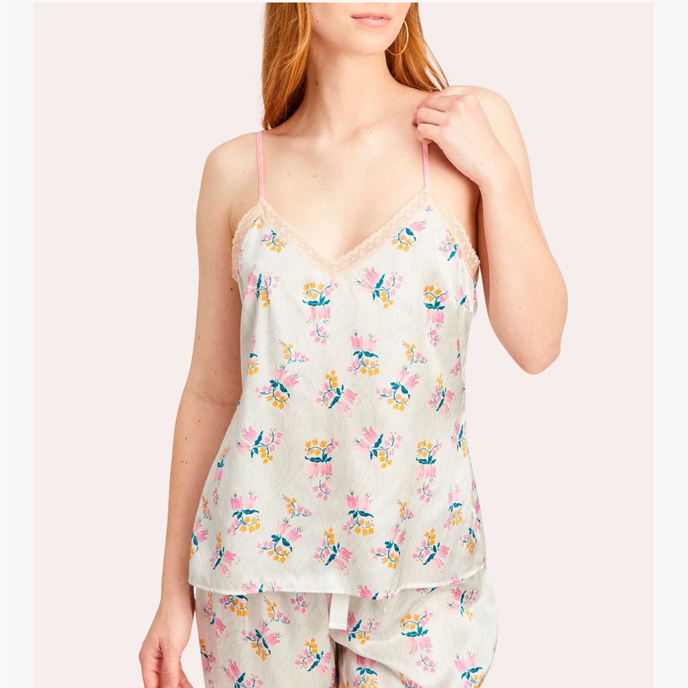 SET NWT Morgan Lane cami and shorts set in moon gray